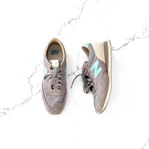 New Balance 620 Classic Sneakers